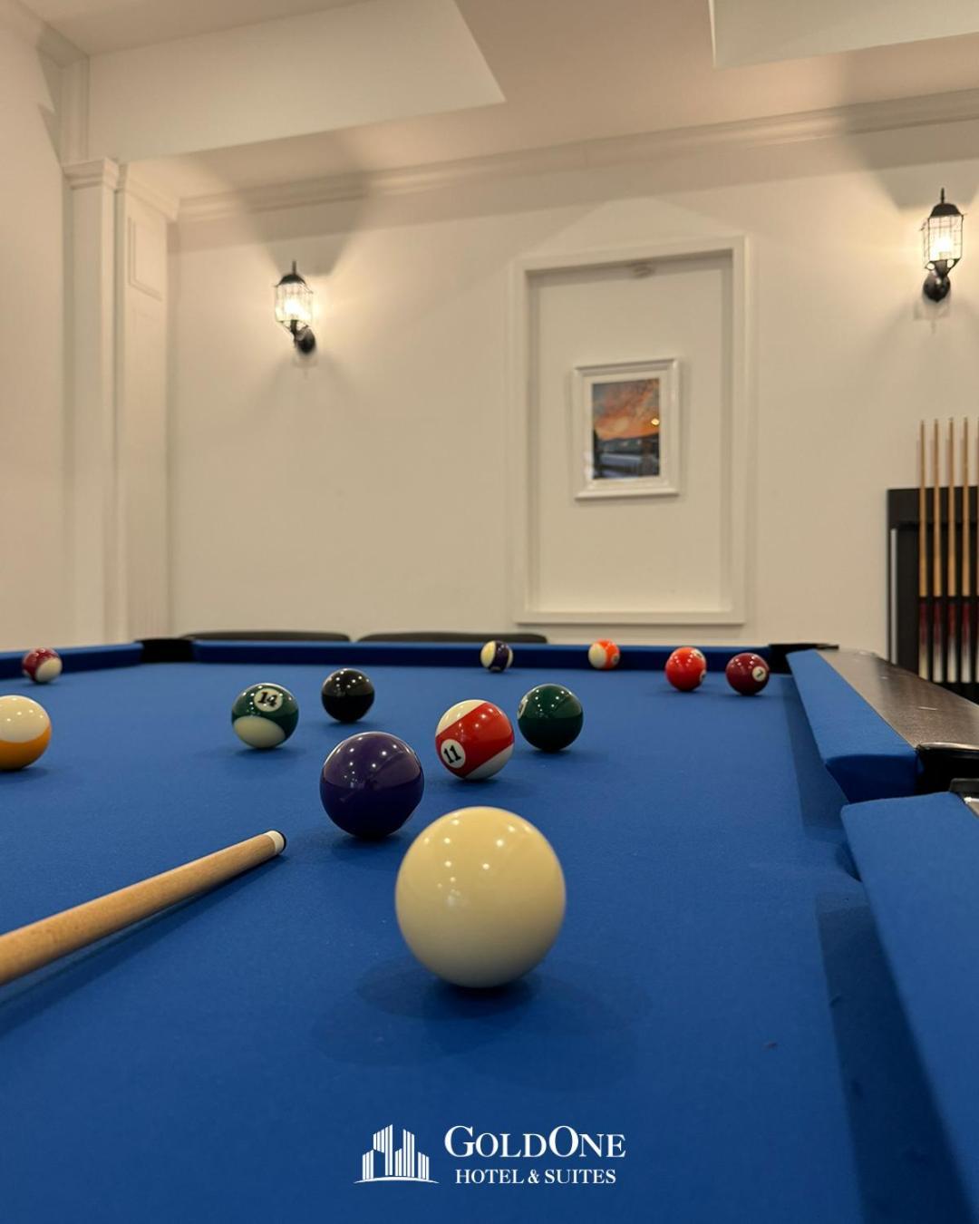 Goldone Hotel & Suites Сеогвипо Екстериор снимка